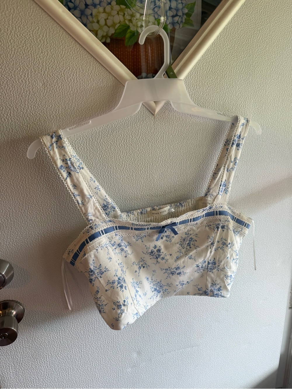 Altar'd State Blue Floral Lace Trim Crop Top